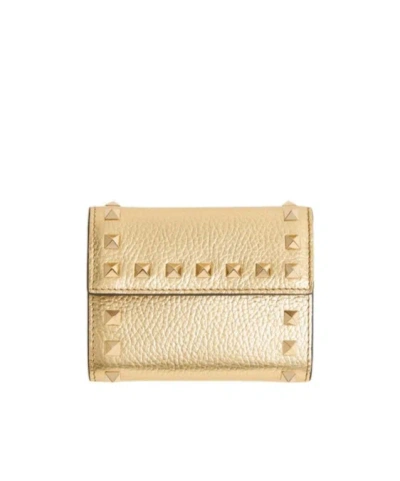 Valentino Garavani Three-fold Wallet In Nude
