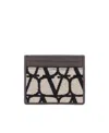 Valentino Toile Iconographe Pebbled Cardholder In Black