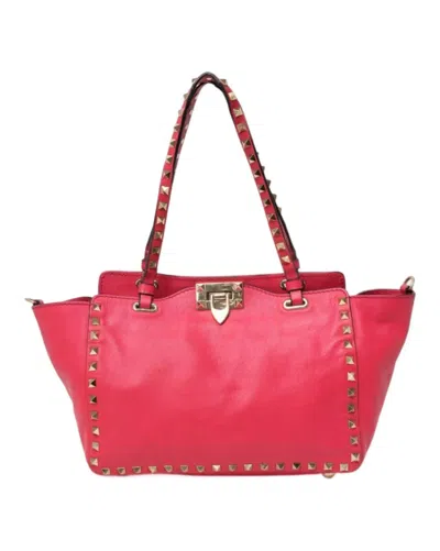 Valentino Garavani Valentino Tote Rockstud Medium Fuchsia In Red