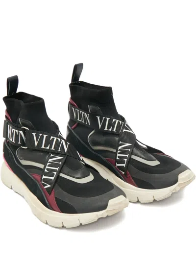 Pre-owned Valentino Garavani Touch-strap Sneakers In Black