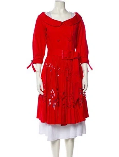 Pre-owned Valentino Trench Coat In Red