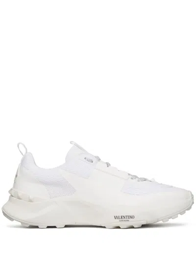 VALENTINO GARAVANI VALENTINO TRUE ACT SNEAKERS
