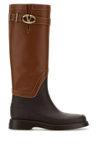 Valentino Garavani Two-tone Leather And Rubber Vlogo Bold Boots In Brown