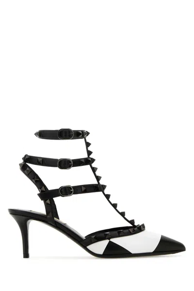Valentino Garavani Leather Strappy Stiletto Pumps In Bianconero