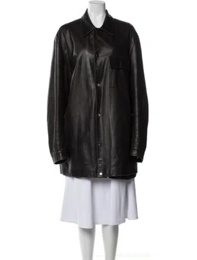 Pre-owned Valentino Uomo Coat In Black