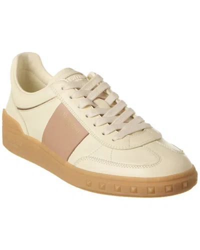 Valentino Garavani Valentino Upvillage Leather Sneaker In Neutral