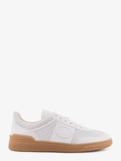 VALENTINO GARAVANI UPVILLAGE LOW-TOP LEATHER SNEAKERS