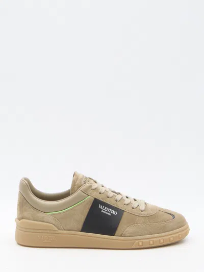Valentino Garavani Highline Panelled Suede Sneakers In Beige