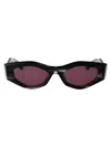 Valentino V - Tre Sunglasses In 101a Blk - Gld