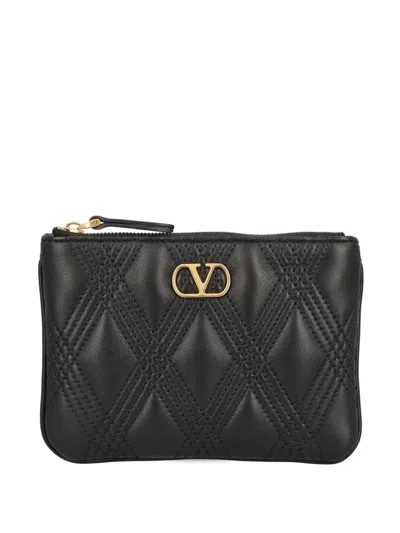Valentino Garavani V-logo Quilted Clutch In Black
