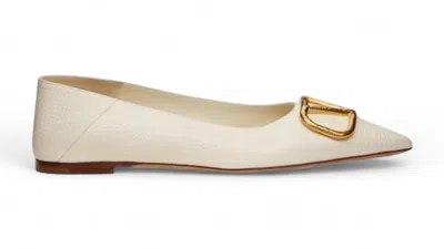 Pre-owned Valentino Garavani V Logo Signature Ballerina Flat (women's) Sneakers In Ivory In White