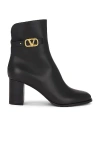 Valentino V Logo Signature Boot In Nero