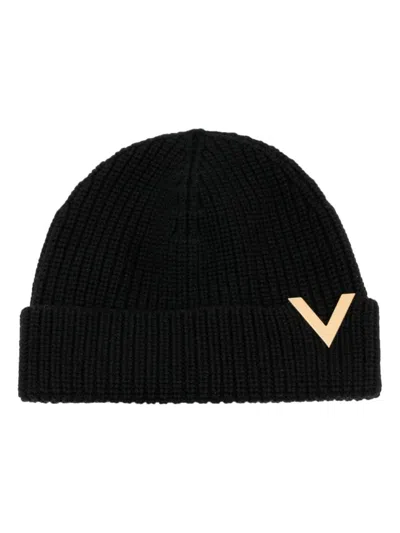 Valentino Garavani V-plaque Beanie In Black