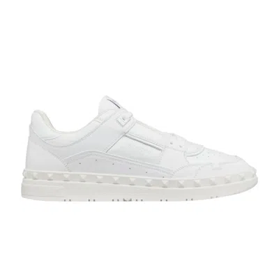 Pre-owned Valentino Garavani Valentino Valentino Freedots Low 'white' | Men's Size 45.5
