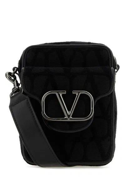 Valentino Garavani Black Toile Iconographe Canvas Shoulder Bag In Schwarz