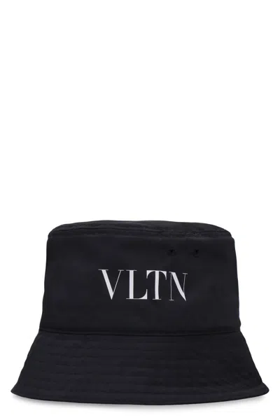 Valentino Garavani Vltn Bucket Hat In Multicolor
