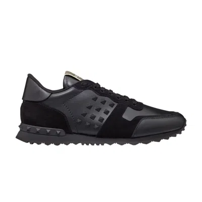Pre-owned Valentino Garavani Valentino Valentino Rockstud Rockrunner 'black' | Men's Size 39