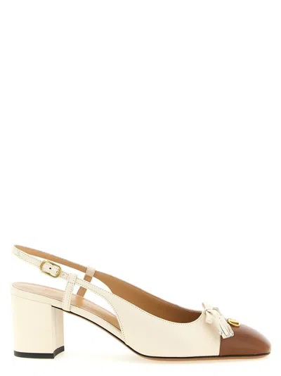 Valentino Garavani Valet Du Roi Bow-detail Pumps In Neutral