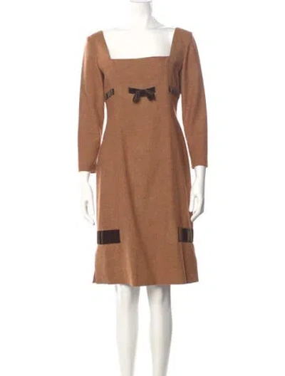 Pre-owned Valentino Vintage Knee-length Dress In Brown