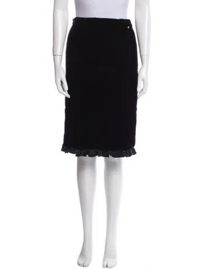 Pre-owned Valentino Vintage Knee-length Skirt In Black