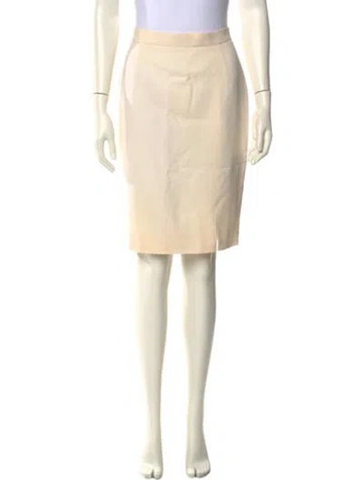 Pre-owned Valentino Vintage Knee-length Skirt In White