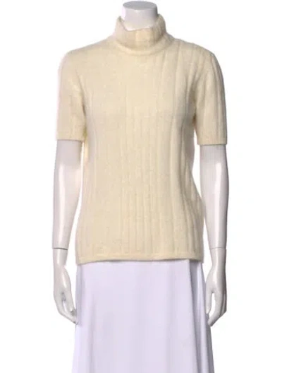 Pre-owned Valentino Vintage Miss V Top In Neutral