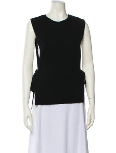 Pre-owned Valentino Virgin Wool Crew Neck Sweater In Black