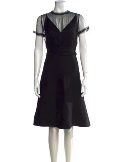 Pre-owned Valentino Virgin Wool Knee-length Dress In Black