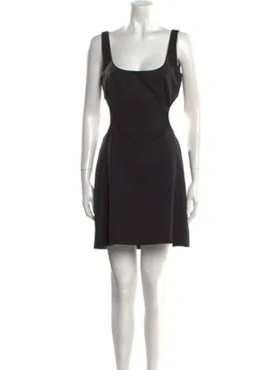 Pre-owned Valentino Virgin Wool Mini Dress In Black