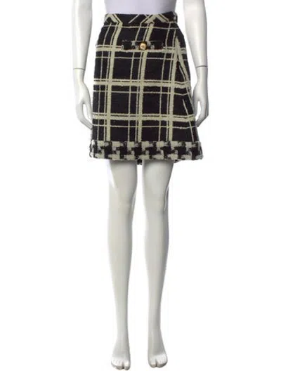 Pre-owned Valentino Virgin Wool Mini Skirt In Black