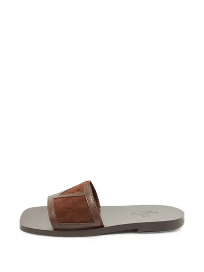 Pre-owned Valentino Garavani Viva Superstar Leather Slide Sandals In Brown
