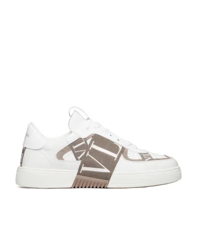 Valentino Garavani Low-top Calfskin Vl7n Sneaker In Multicolor