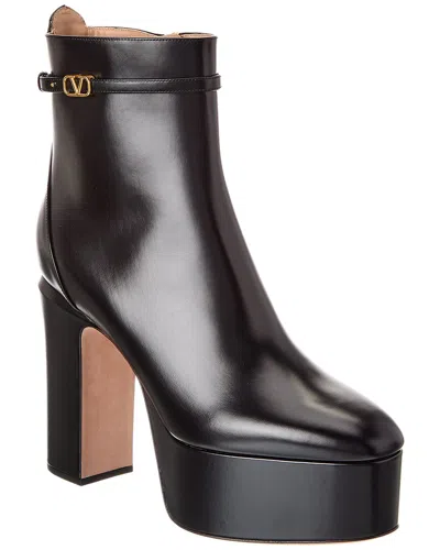 Valentino Garavani Valentino Tan-go 155 Leather Platform Bootie In Black