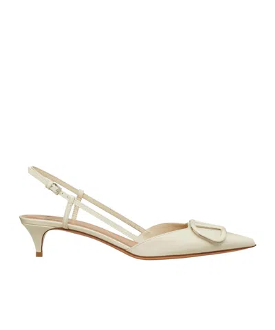 Valentino Garavani Vlogo 40mm Slingback Pumps In White