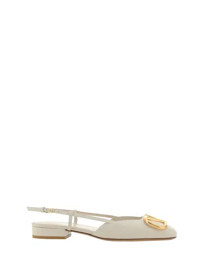 Valentino Garavani Vlogo Ballerina Flats In White
