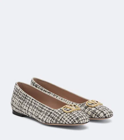 Valentino Garavani Ballerinas Vlogo Aus Bouclé In Multi