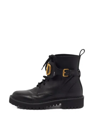 Pre-owned Valentino Garavani Vlogo Buckle Combat Boots In Black