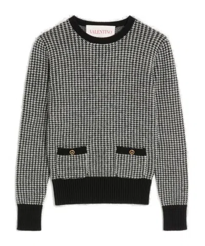 Valentino Vlogo Button Detailed Pullover In Black