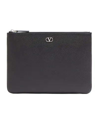 Valentino Garavani Vlogo Clutch Bag In Black