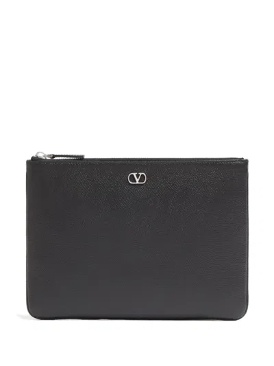 Valentino Garavani Vlogo Clutch Bag In Black