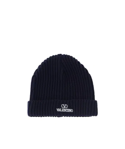 Valentino Garavani Vlogo-embroidered Ribbed Wool Beanie In Black