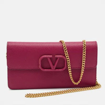 Pre-owned Valentino Garavani Vlogo Fuchsia Leather Wallet On Chain In Pink