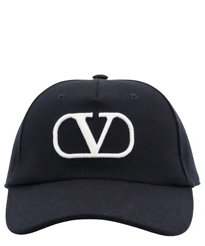 Valentino Garavani Vlogo Hat In Black