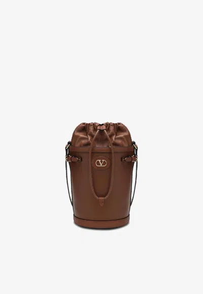 VALENTINO GARAVANI VLOGO LEATHER BUCKET BAG