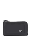 Valentino Signature Cardholder With Antique Palladium Hardware In Black