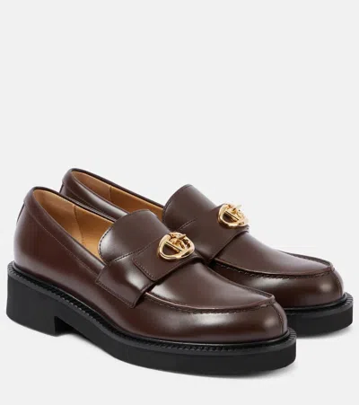 Valentino Garavani Valentino Rockstud Leather Loafer In Black