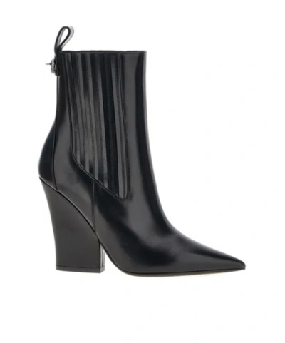 VALENTINO GARAVANI VALENTINO VLOGO LOCKETTE BEATLE BOOTS