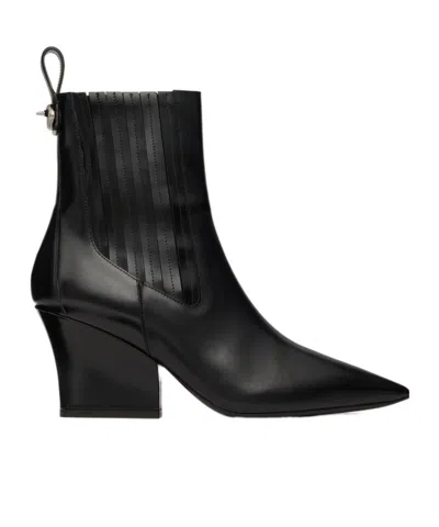 VALENTINO GARAVANI VALENTINO POINTED TOE ANKLE BOOTS