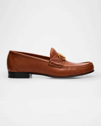 Valentino Garavani Vlogo Medallion Leather Loafers In Tabacco