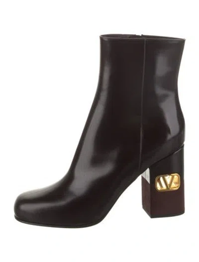 Pre-owned Valentino Garavani Vlogo Patent Leather Boots W/ Tags In Brown